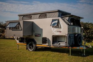 Infanta Enkulu 3 Infanta Caravan